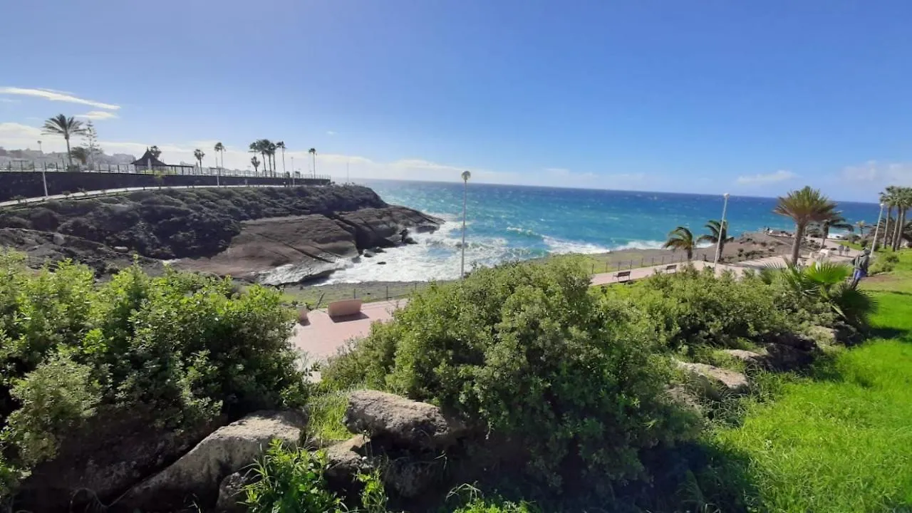 2-Bedroom Apartment Near Beach And Golden Mile Playa de las Americas  Playa de las Americas (Tenerife)